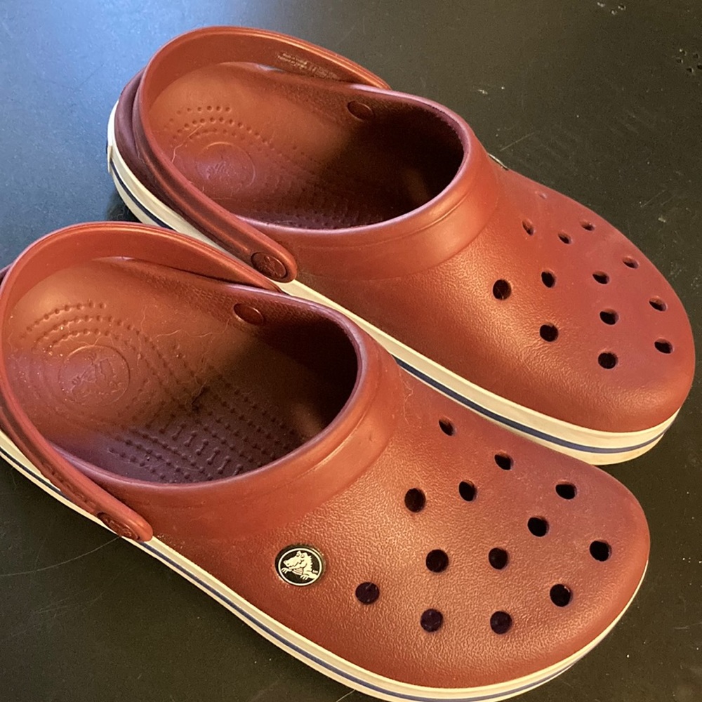 Garnet CROCS